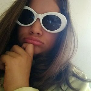 Meet your Posher, Madi